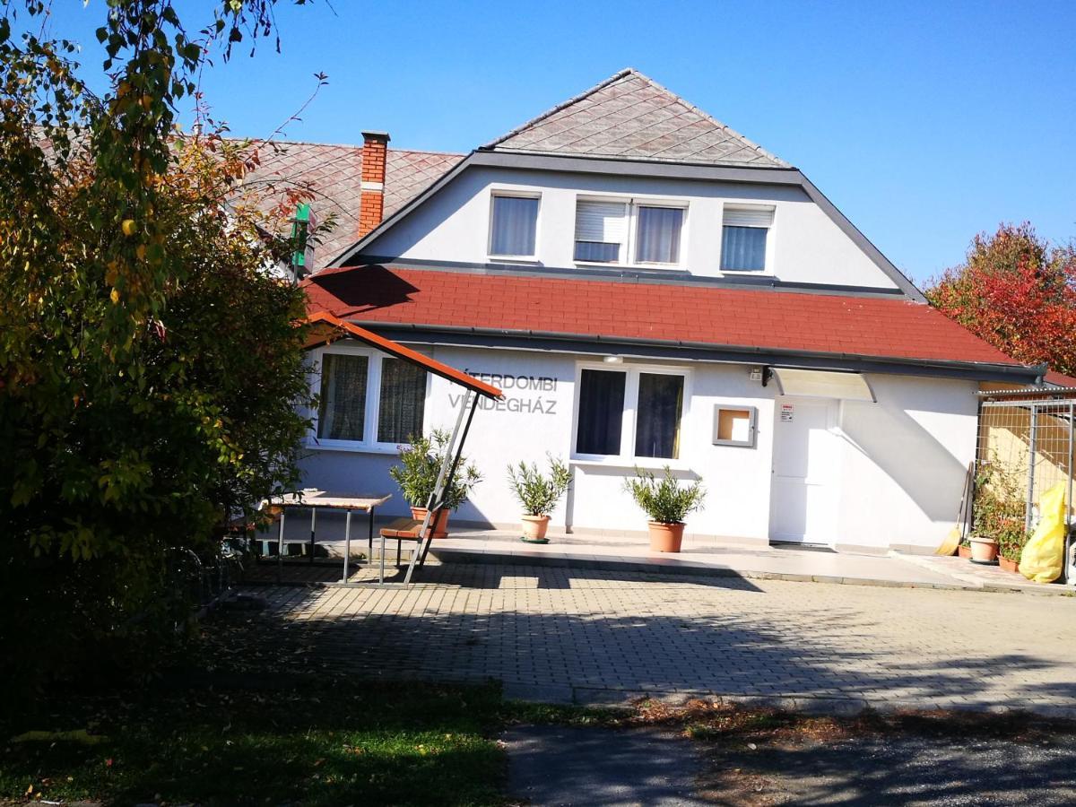 Paterdombi Vendeghaz Hotel Zalaegerszeg Exterior foto