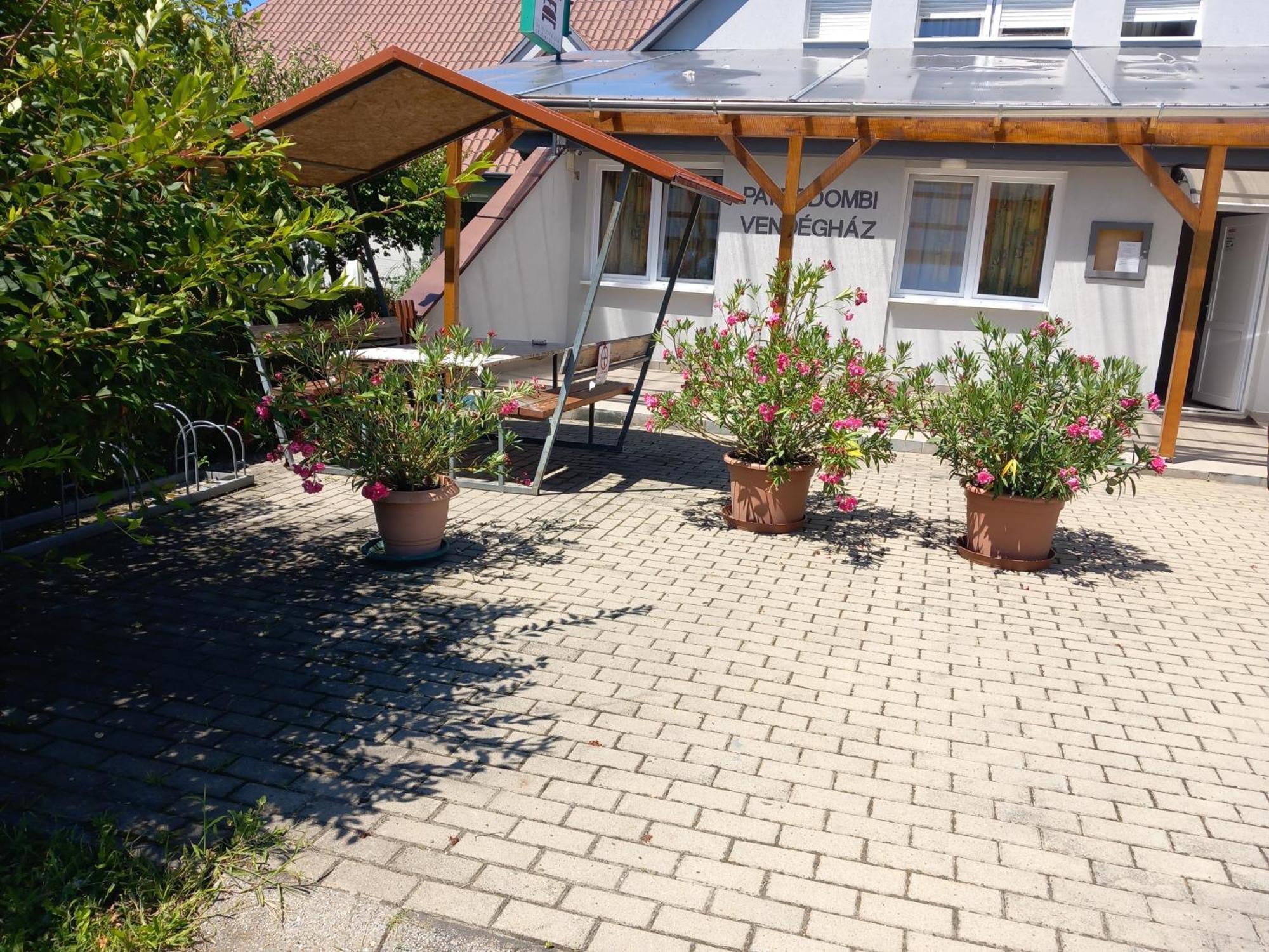 Paterdombi Vendeghaz Hotel Zalaegerszeg Exterior foto